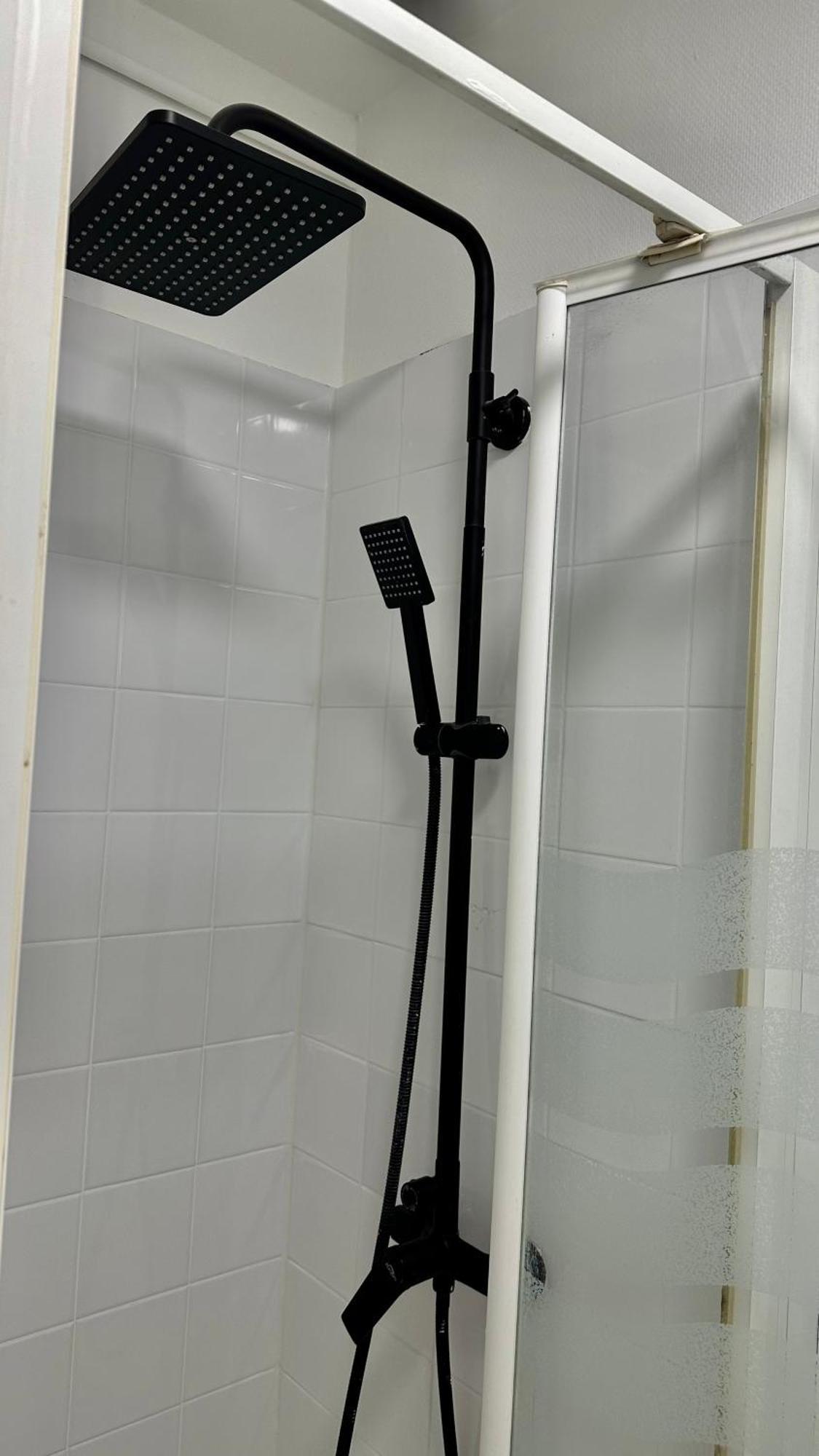 Le Bord De La Loire - Chambre Avec Salle De Bains Commune Nantes Exterior photo